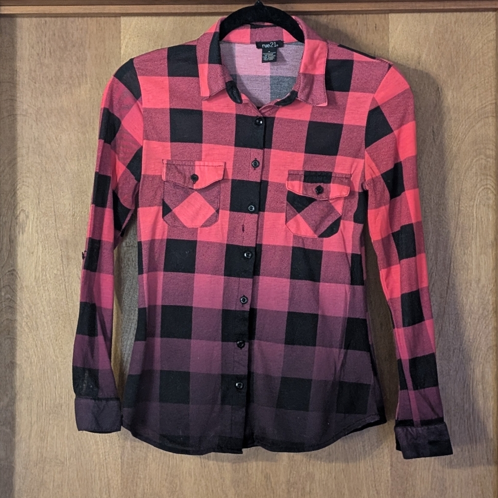 Rue21 S Junior Girls Long Sleeve Hot Pink Ombre Flannel Button Down w/Roll Tab